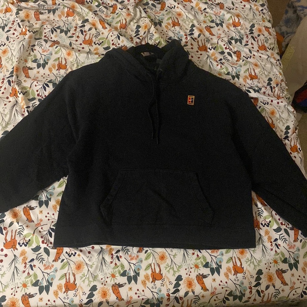 Black Nike Court Women’s Hoodie Size S-M